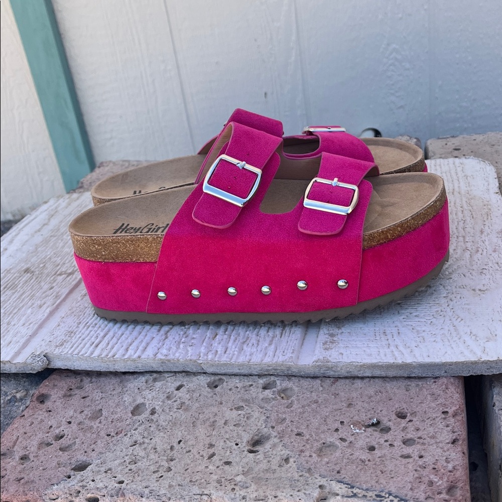 Hey Girl by Corkys Wannabe Hot Pink Platform Studded Sandals Womens 9